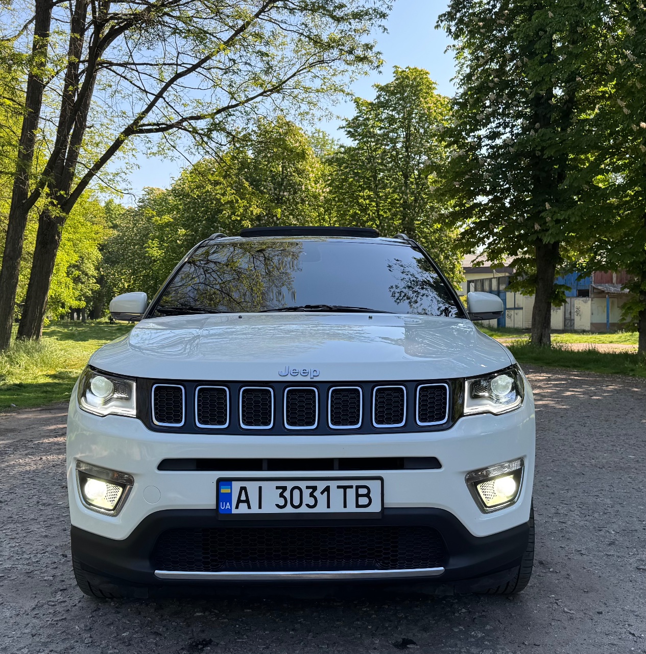 Jeep Compass - фото 1