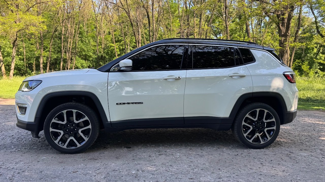 Jeep Compass - фото 13