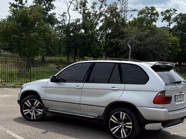 BMW X5 - зображення 4