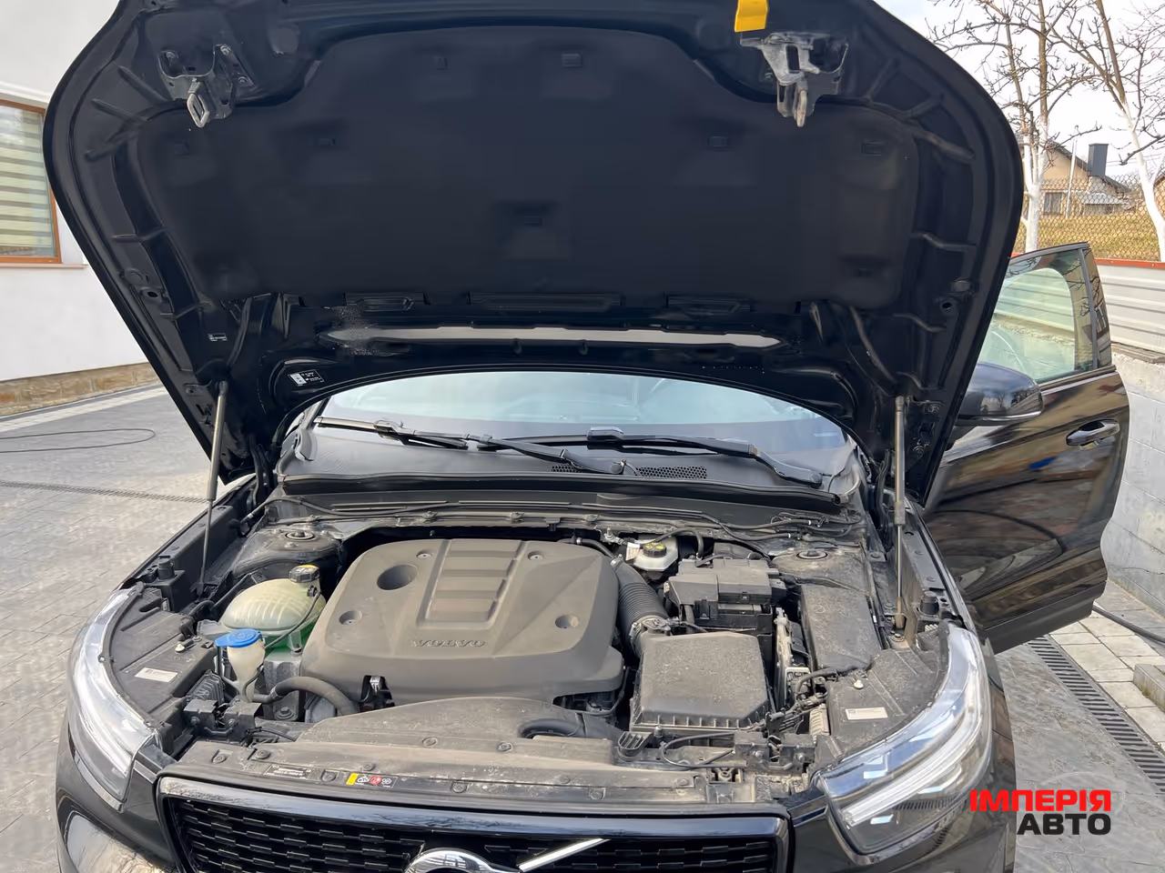 Volvo XC40 - фото 5