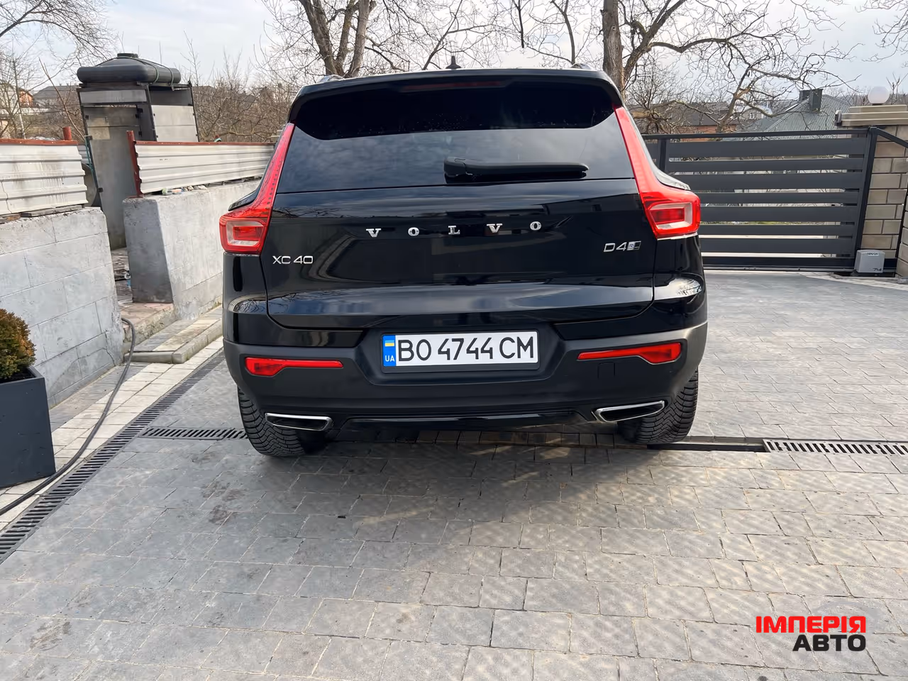 Volvo XC40 - фото 13
