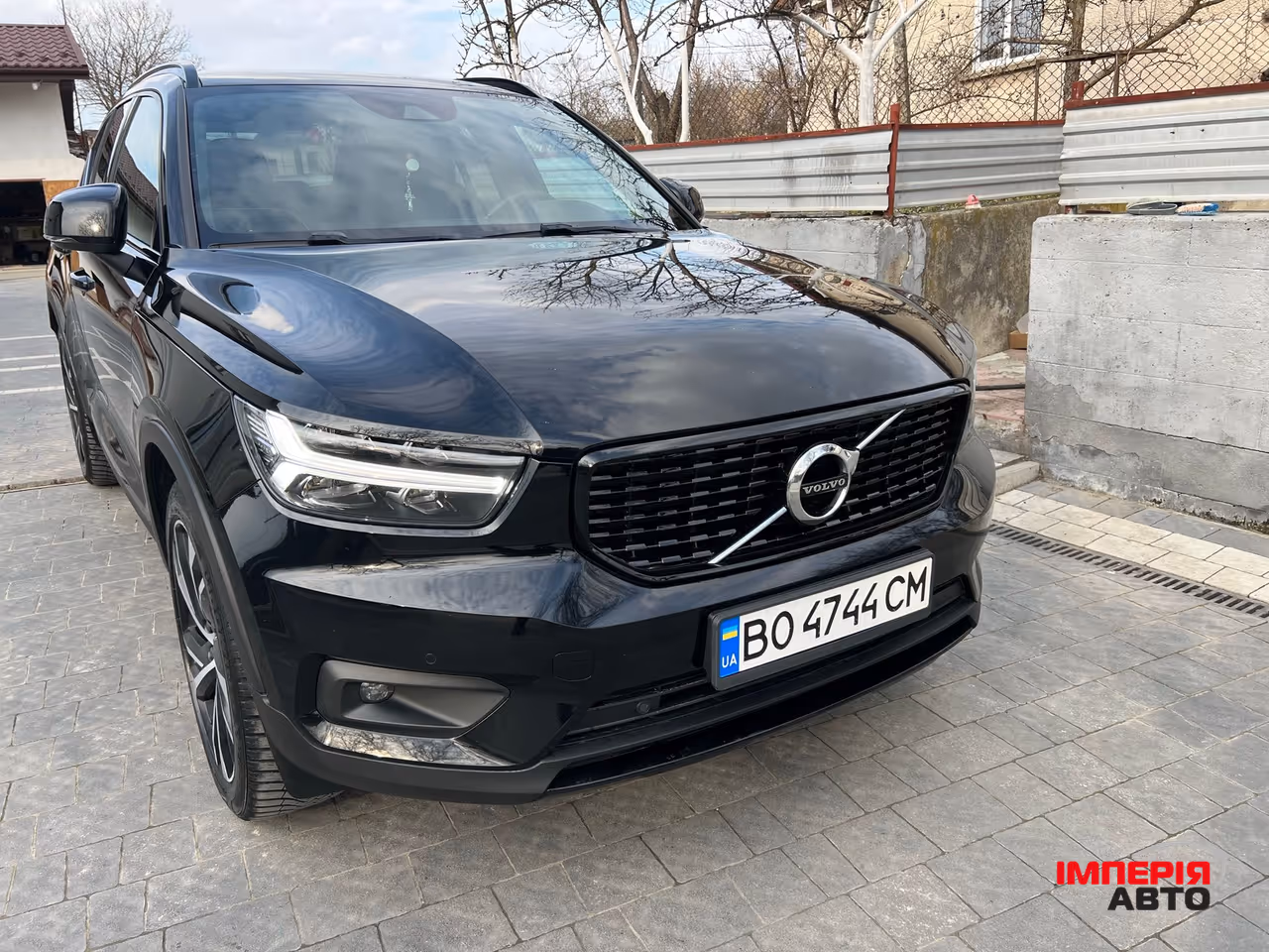 Volvo XC40 - фото 36