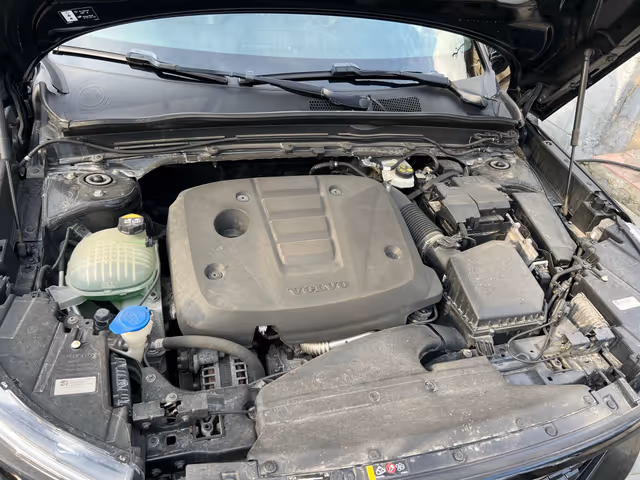 Volvo XC40 - зображення 3