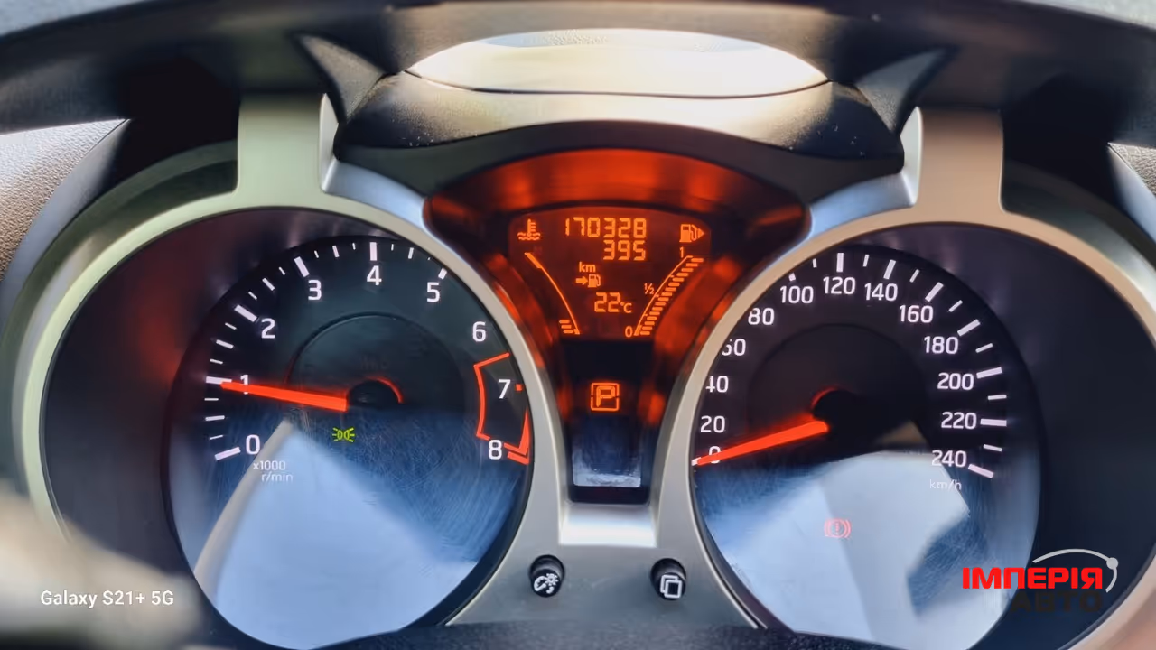 Nissan Juke - фото 8