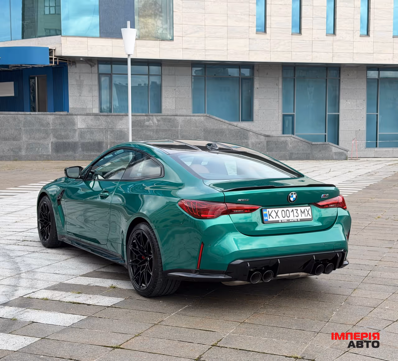 BMW M4 - фото 6