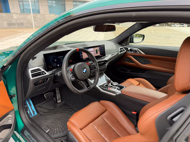 BMW M4 - зображення 4