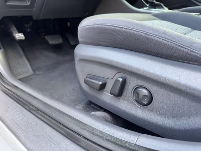 Hyundai IONIQ - зображення 5