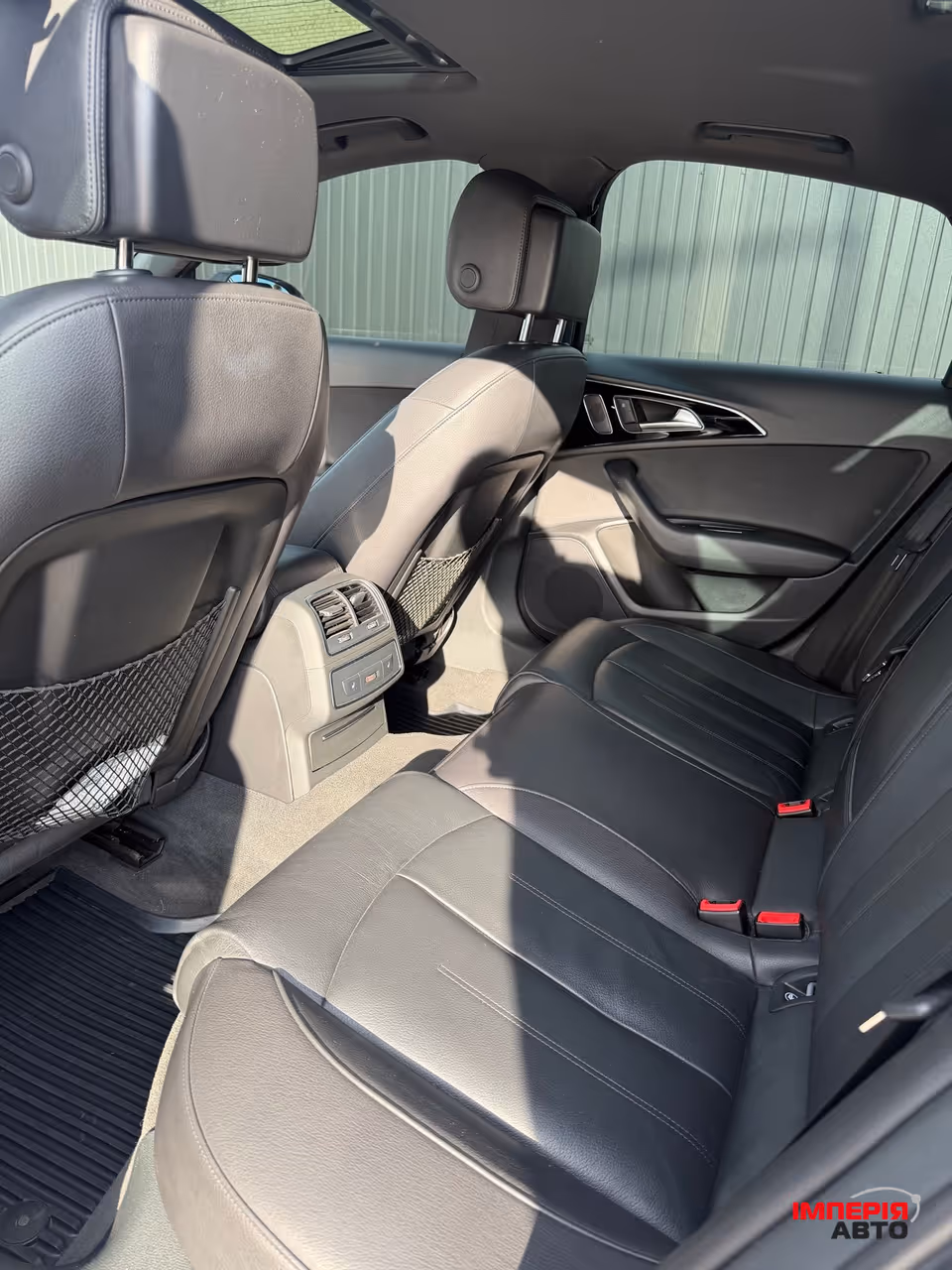 Audi A6 - фото 12