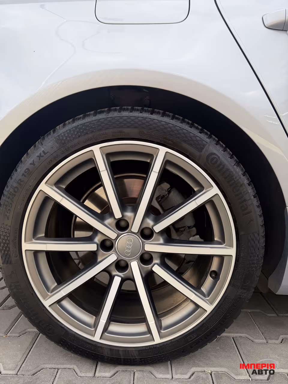 Audi A6 - фото 9