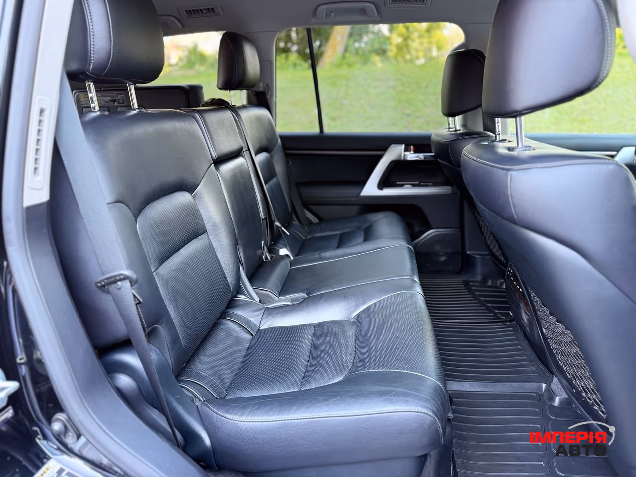 Toyota Land Cruiser - фото 16