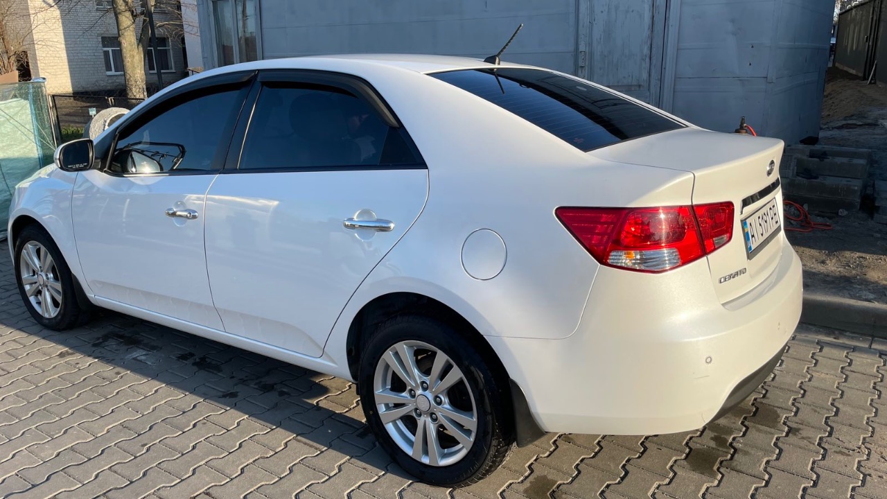 Kia Cerato - фото 6