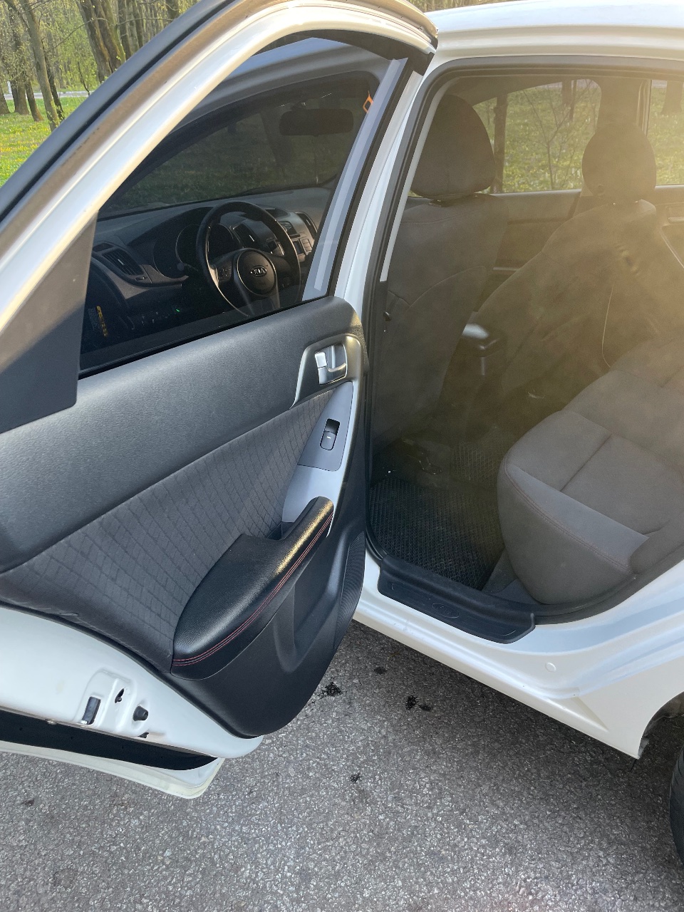 Kia Cerato - фото 4