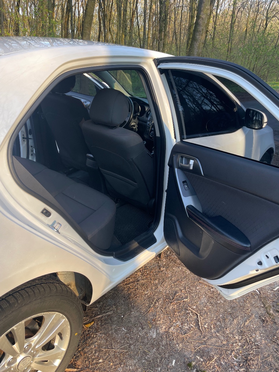 Kia Cerato - фото 3