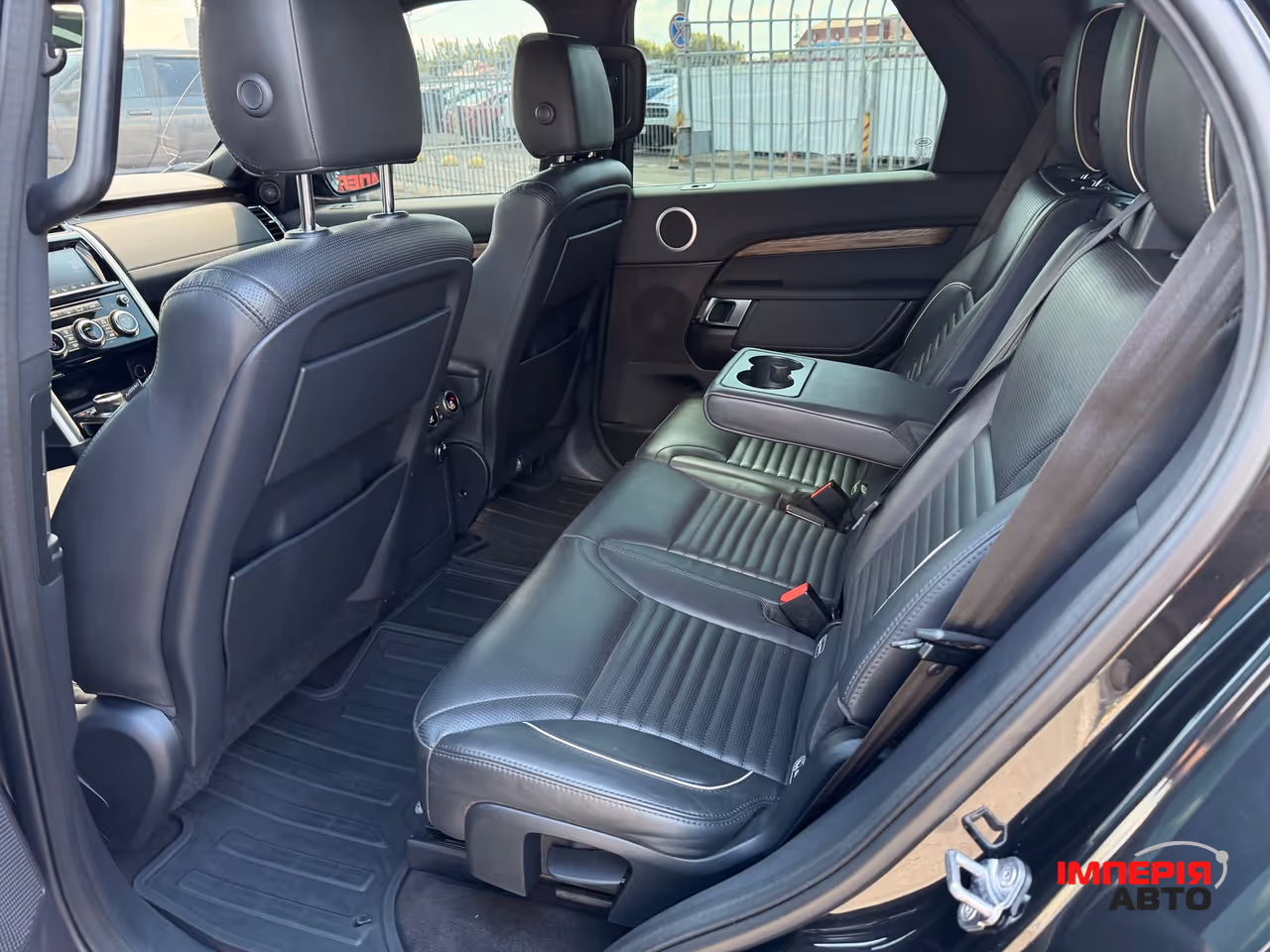 Land Rover Discovery - фото 14