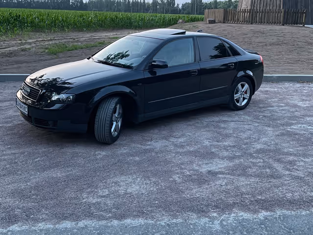 Audi A4 - зображення 2