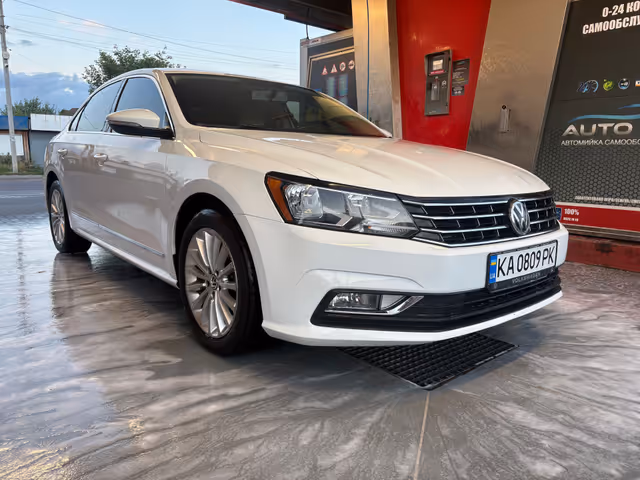Volkswagen Passat - зображення 1