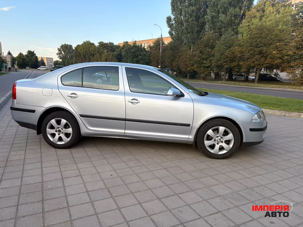 Skoda Octavia - фото 2