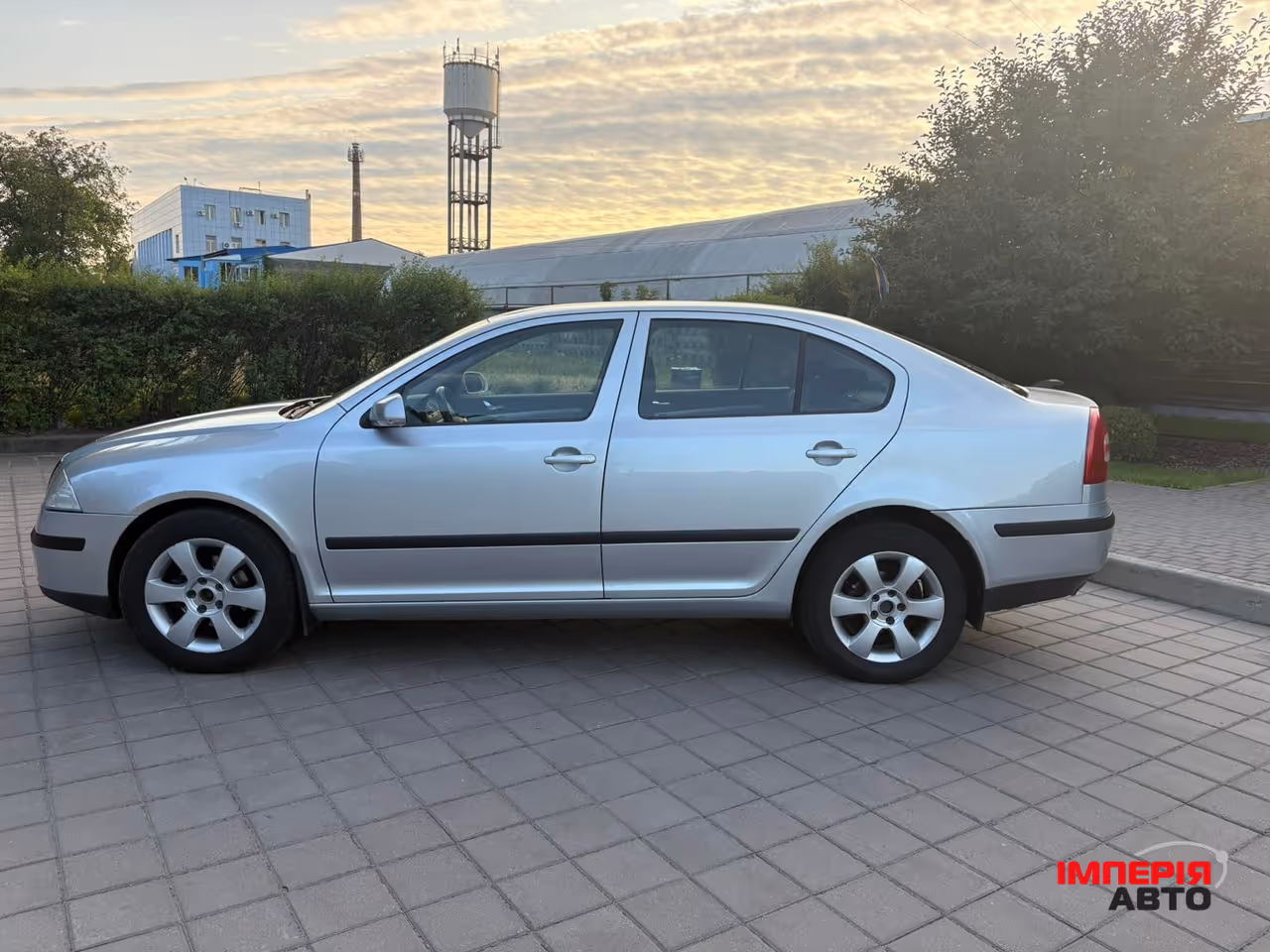 Skoda Octavia - фото 5