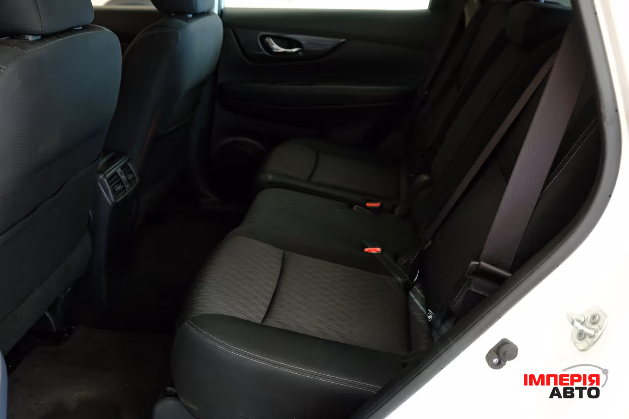 Nissan Rogue - фото 8