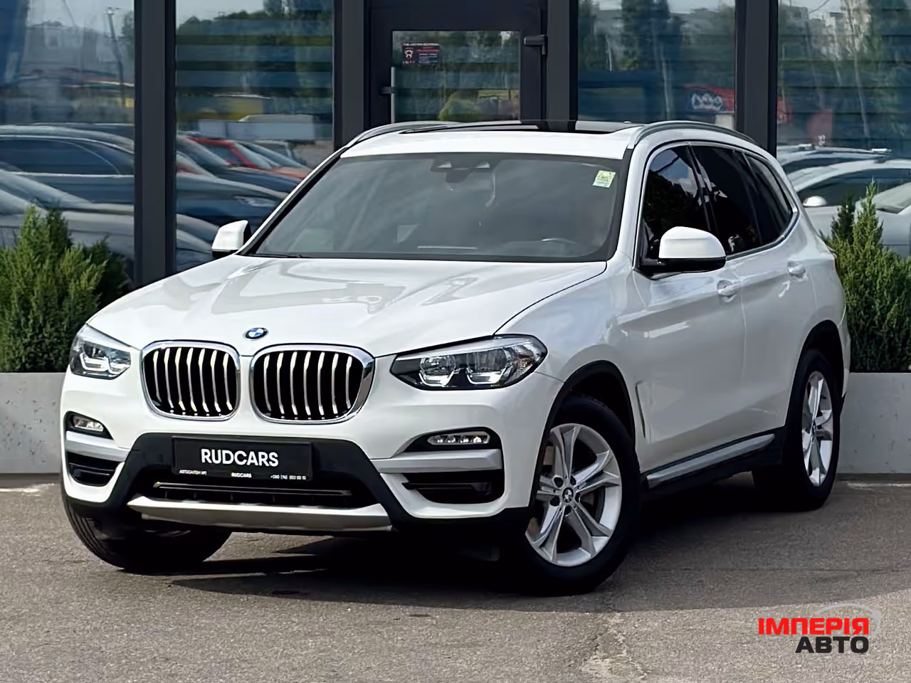 BMW X3 - фото 1