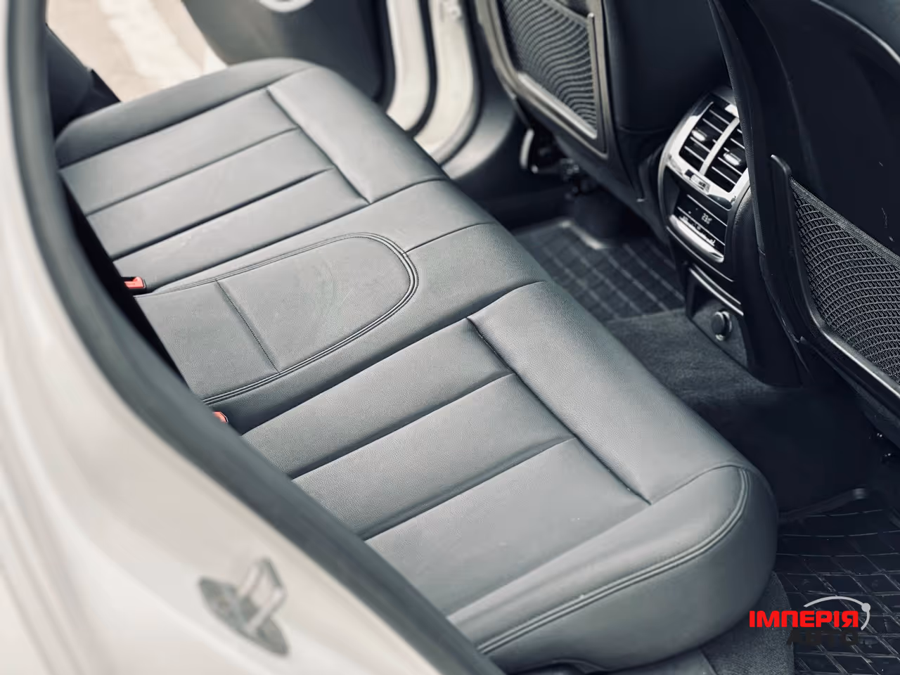 BMW X3 - фото 11