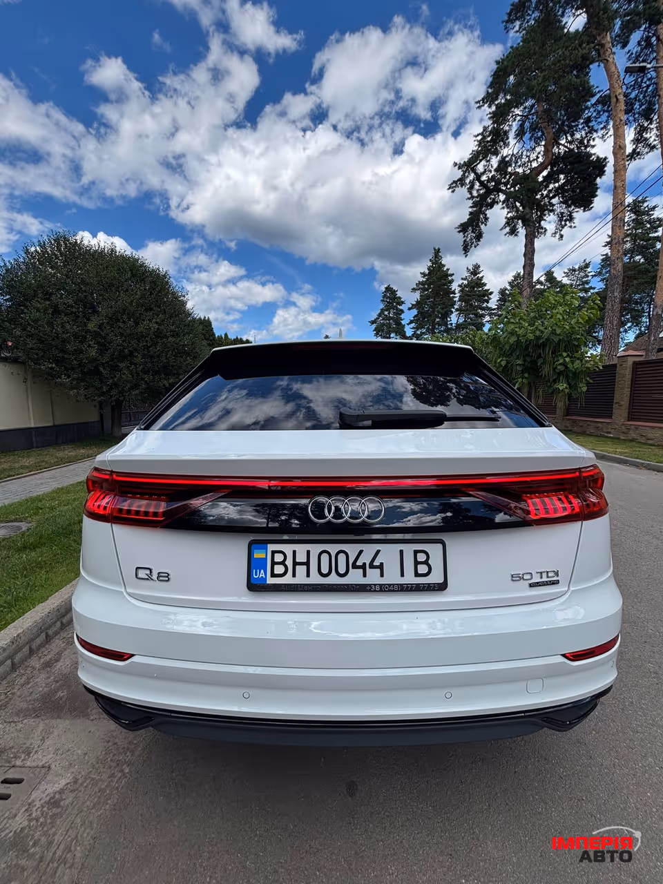 Audi Q8 - фото 4