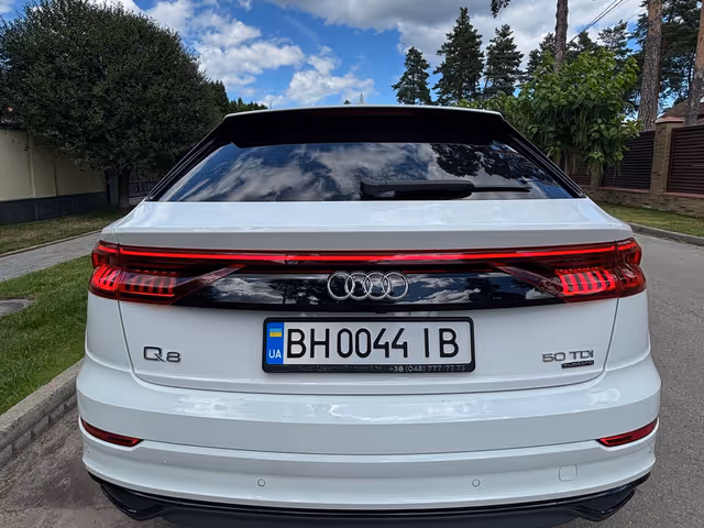 Audi Q8 - зображення 4