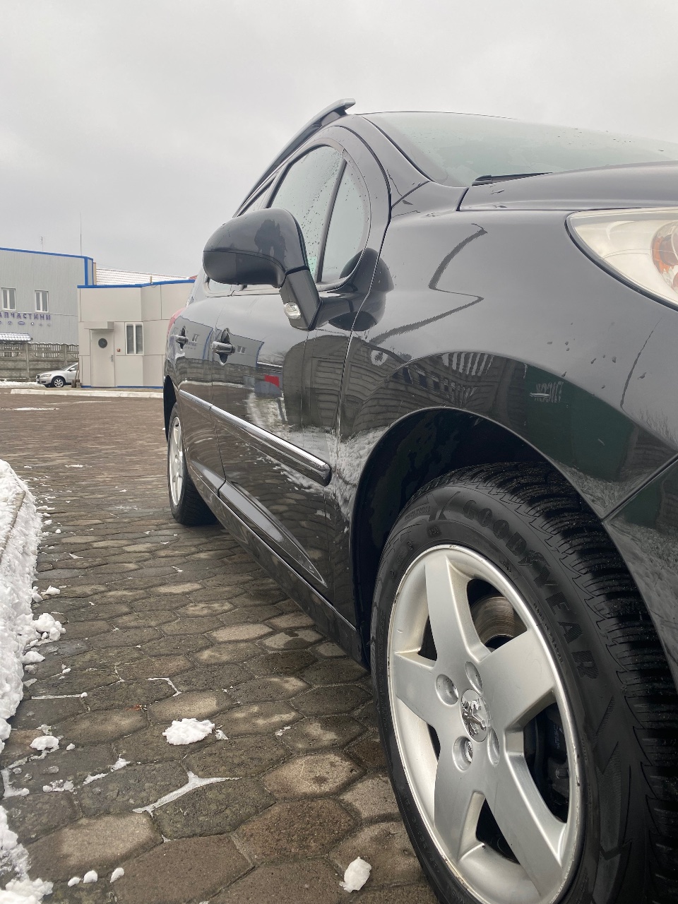 Peugeot 207 - фото 12