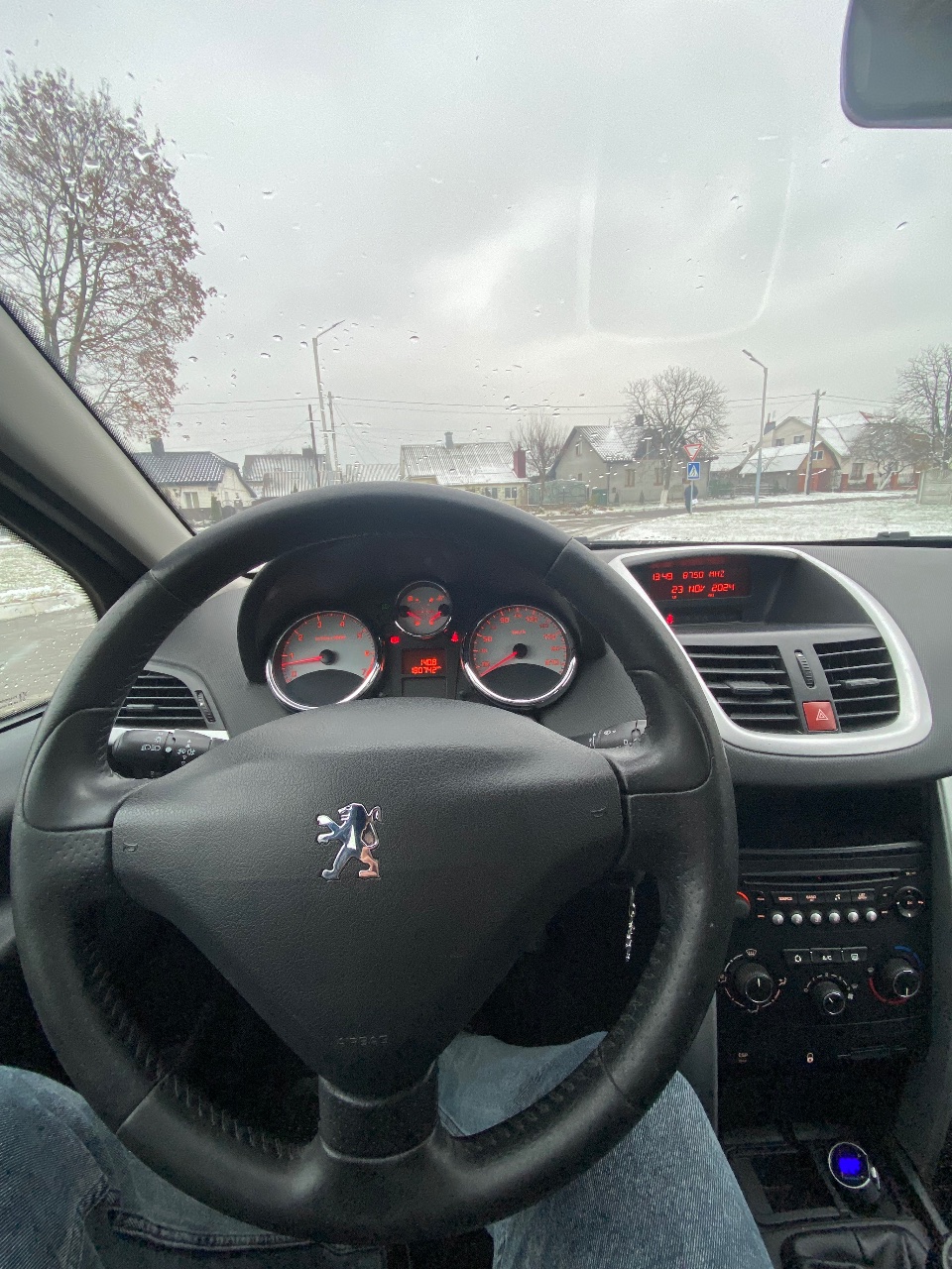 Peugeot 207 - фото 9