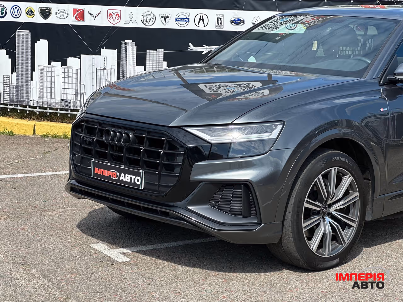 Audi Q8 - фото 2