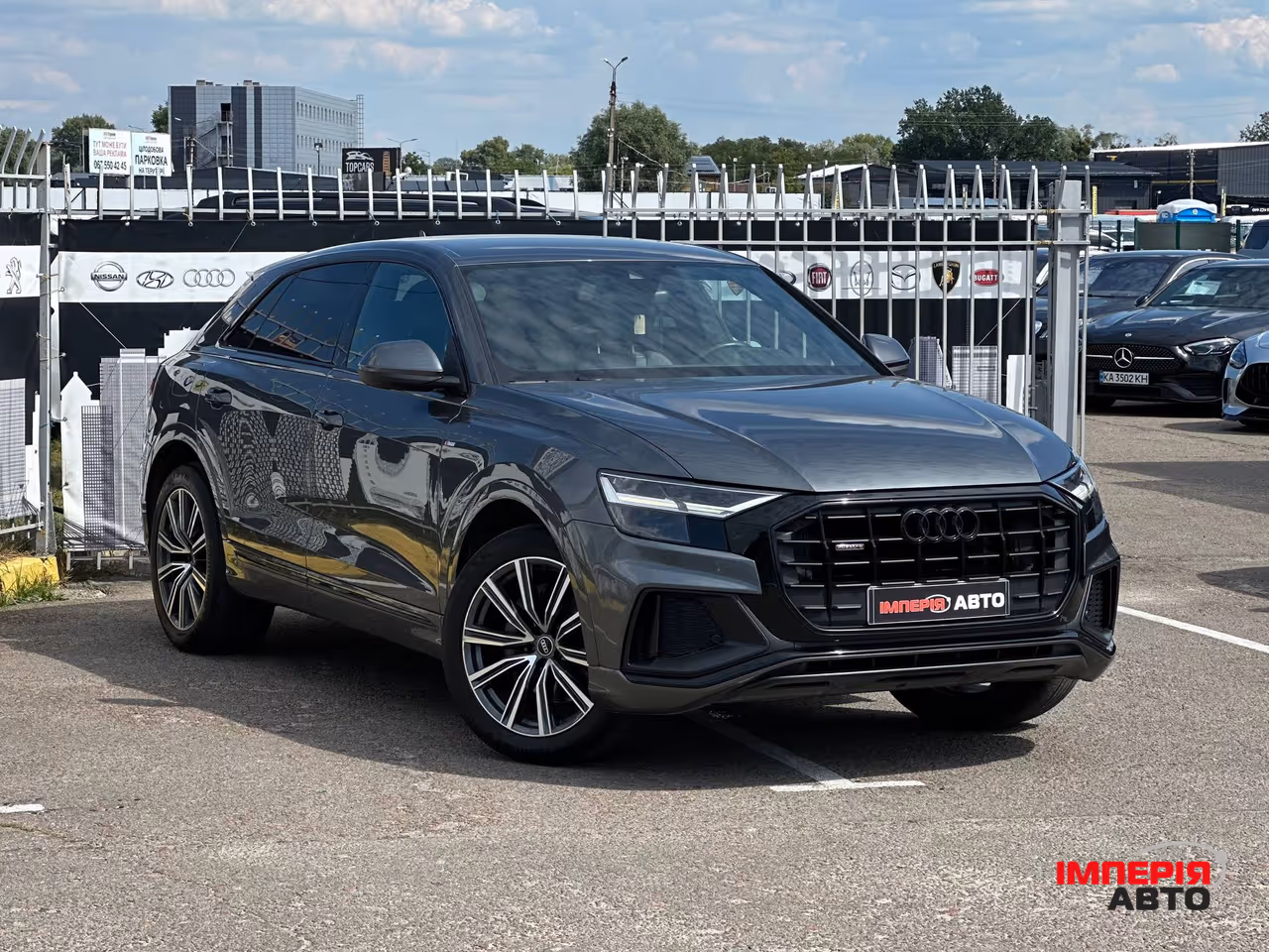 Audi Q8 - фото 3