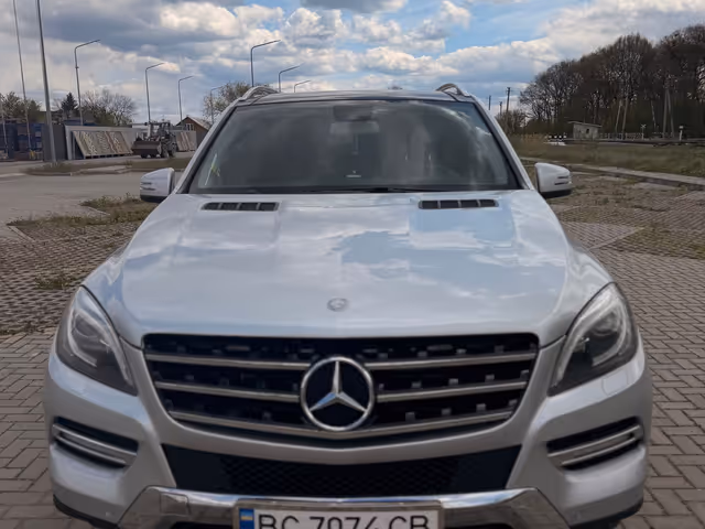 Mercedes-Benz M-Класс - зображення 1