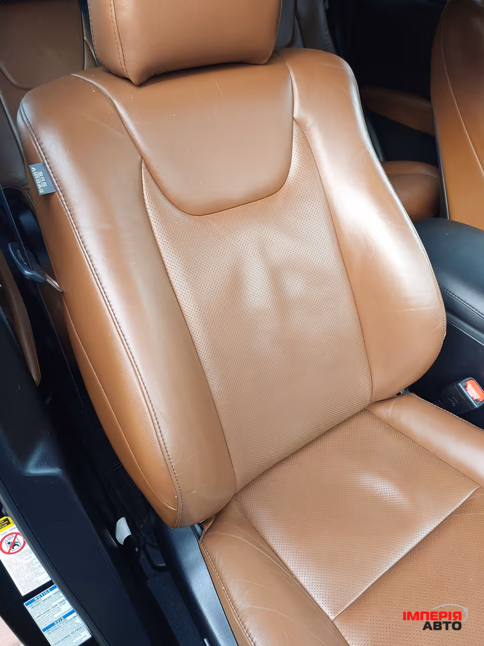 Lexus RX - фото 11