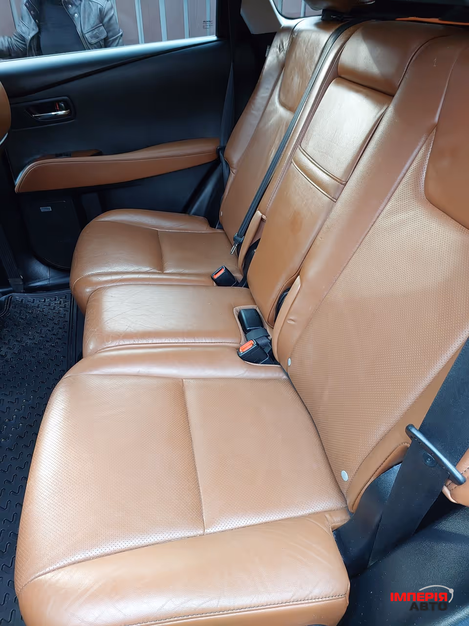 Lexus RX - фото 14