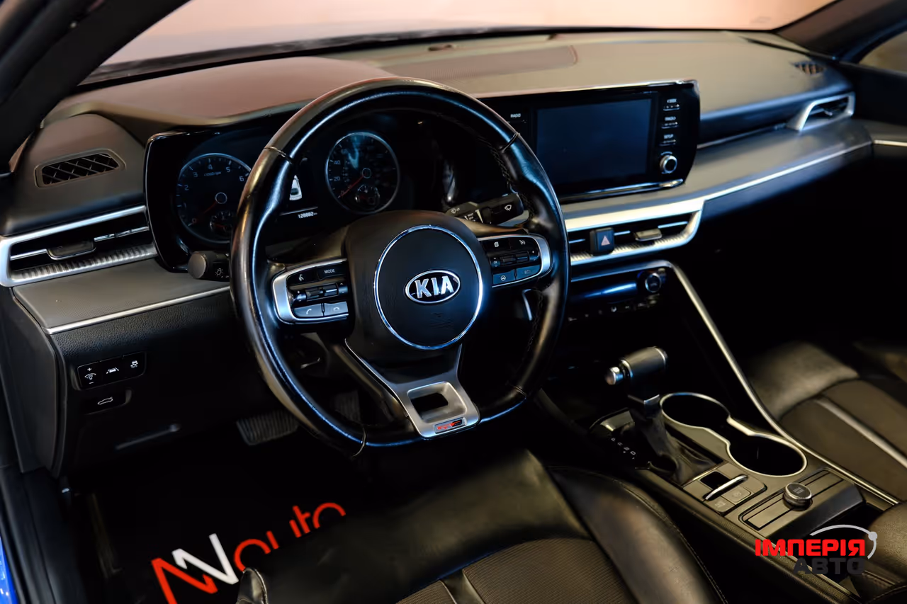 Kia K5 - фото 7