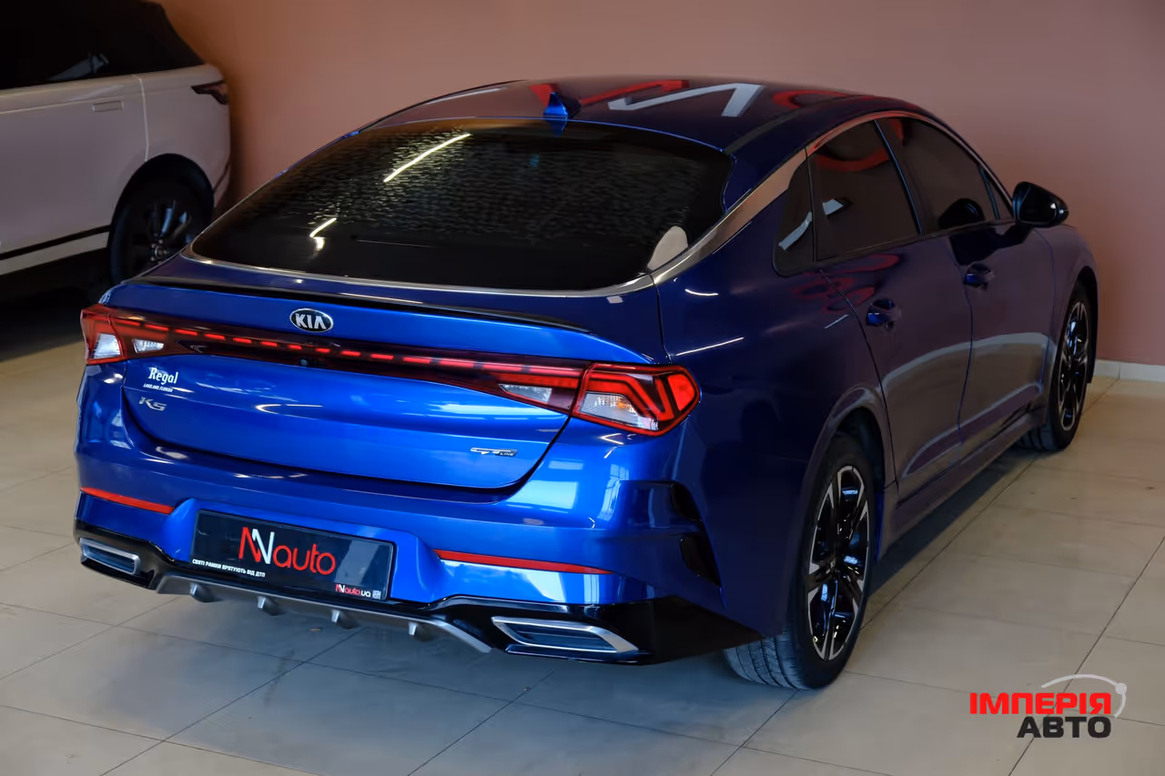Kia K5 - фото 5