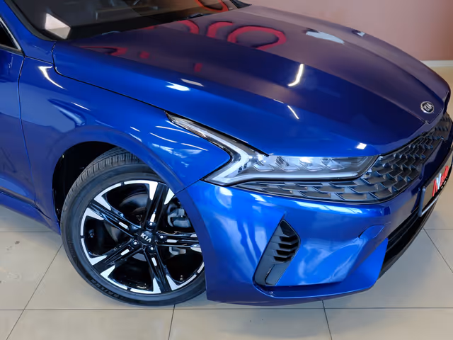 Kia K5 - зображення 3