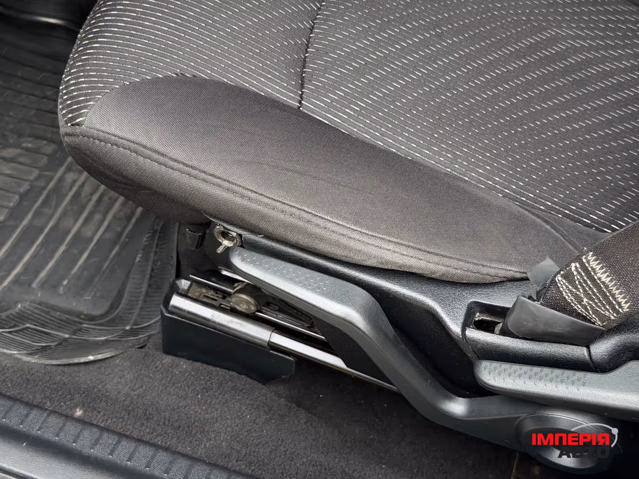 Dodge Journey - фото 38