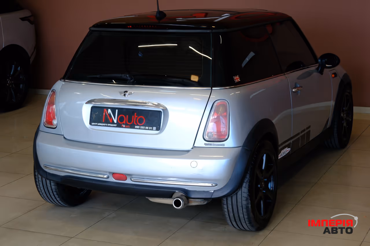 Mini Hatch - фото 5