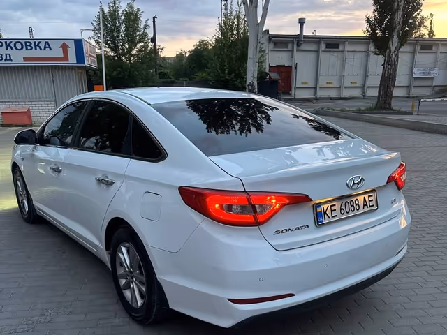 Hyundai Sonata - зображення 3