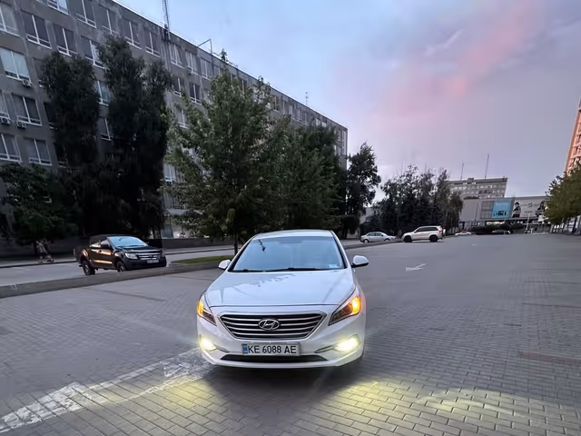 Hyundai Sonata - зображення 1