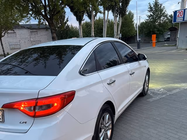 Hyundai Sonata - зображення 4