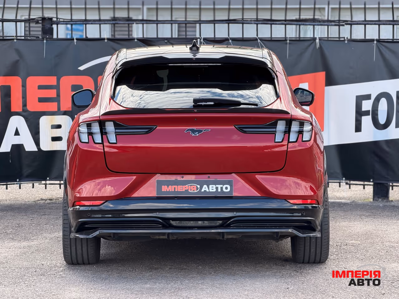 Ford Mustang Mach-E - фото 13