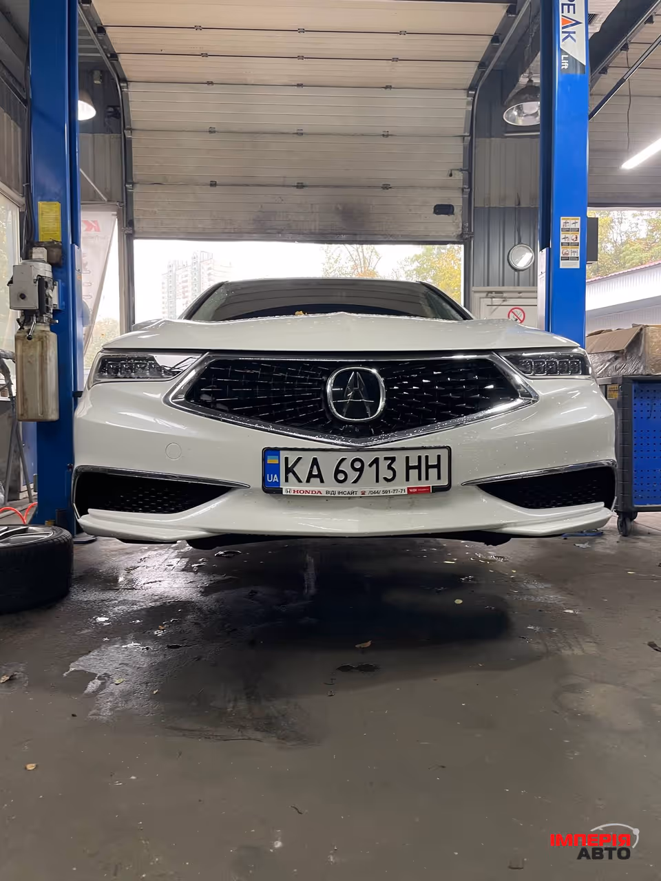 Acura TLX - фото 14