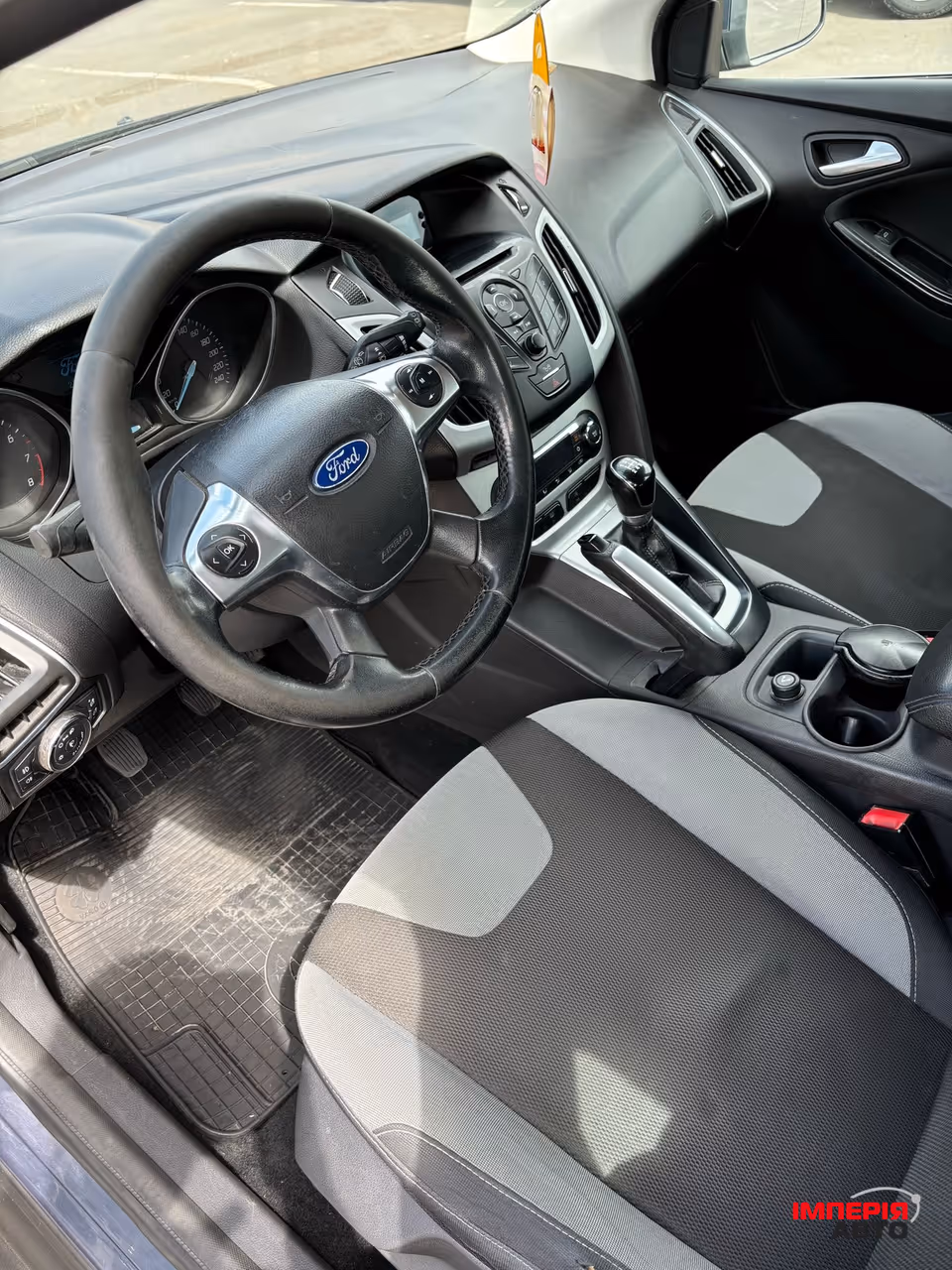 Ford Focus - фото 13