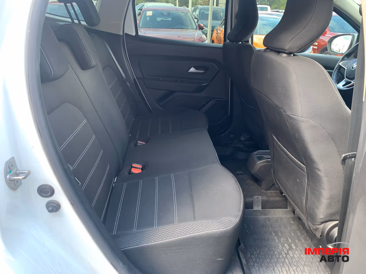 Renault Duster - фото 15