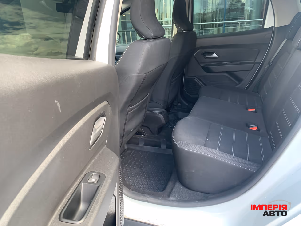 Renault Duster - фото 17