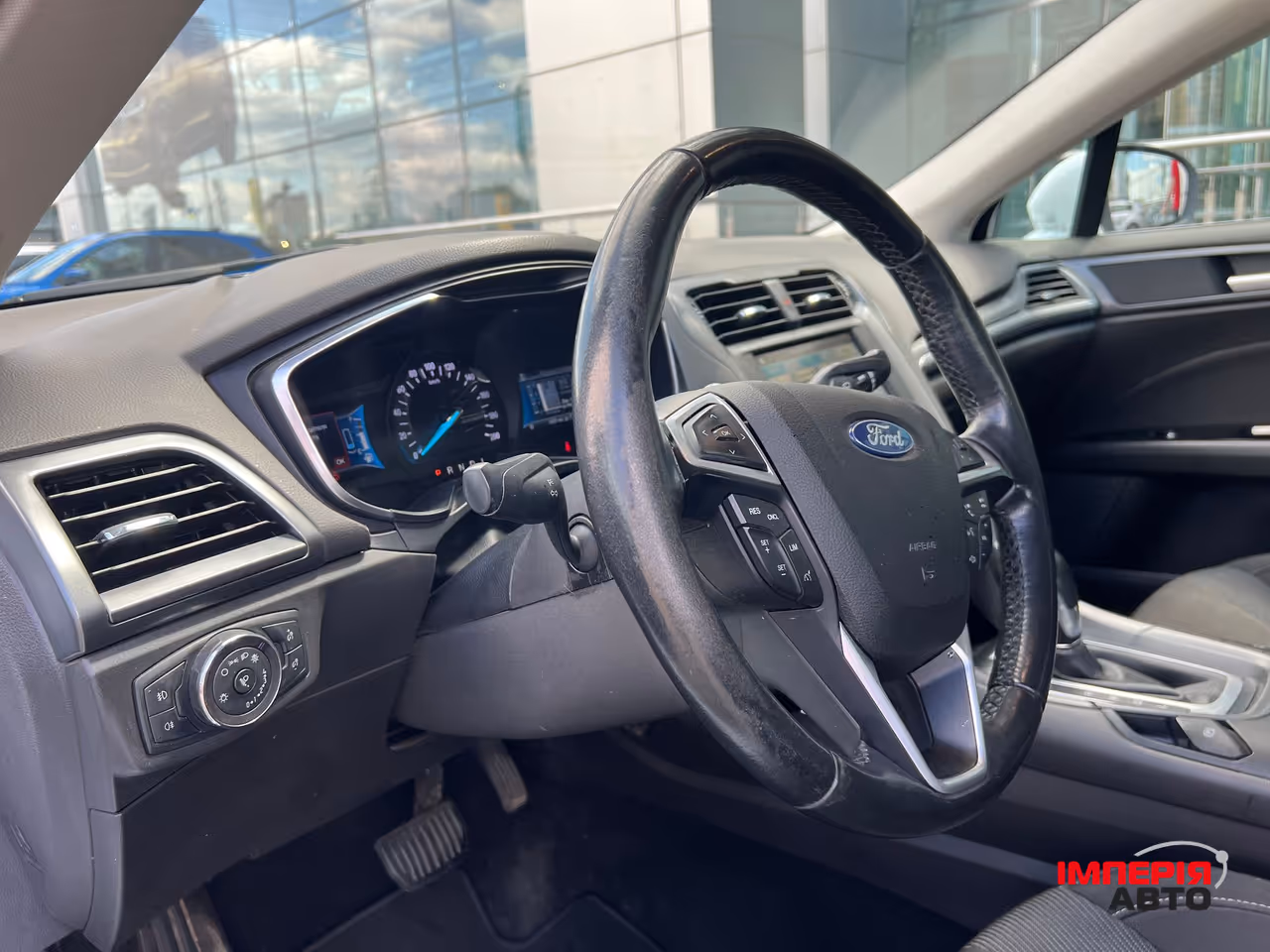 Ford Mondeo - фото 12