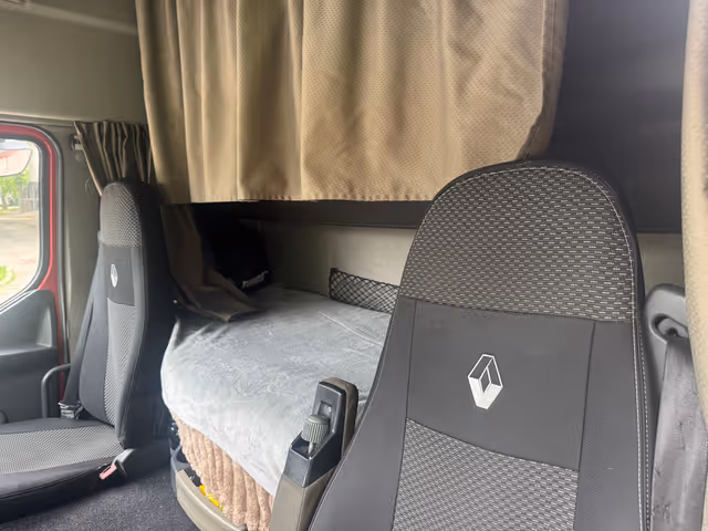 Renault Premium - зображення 5