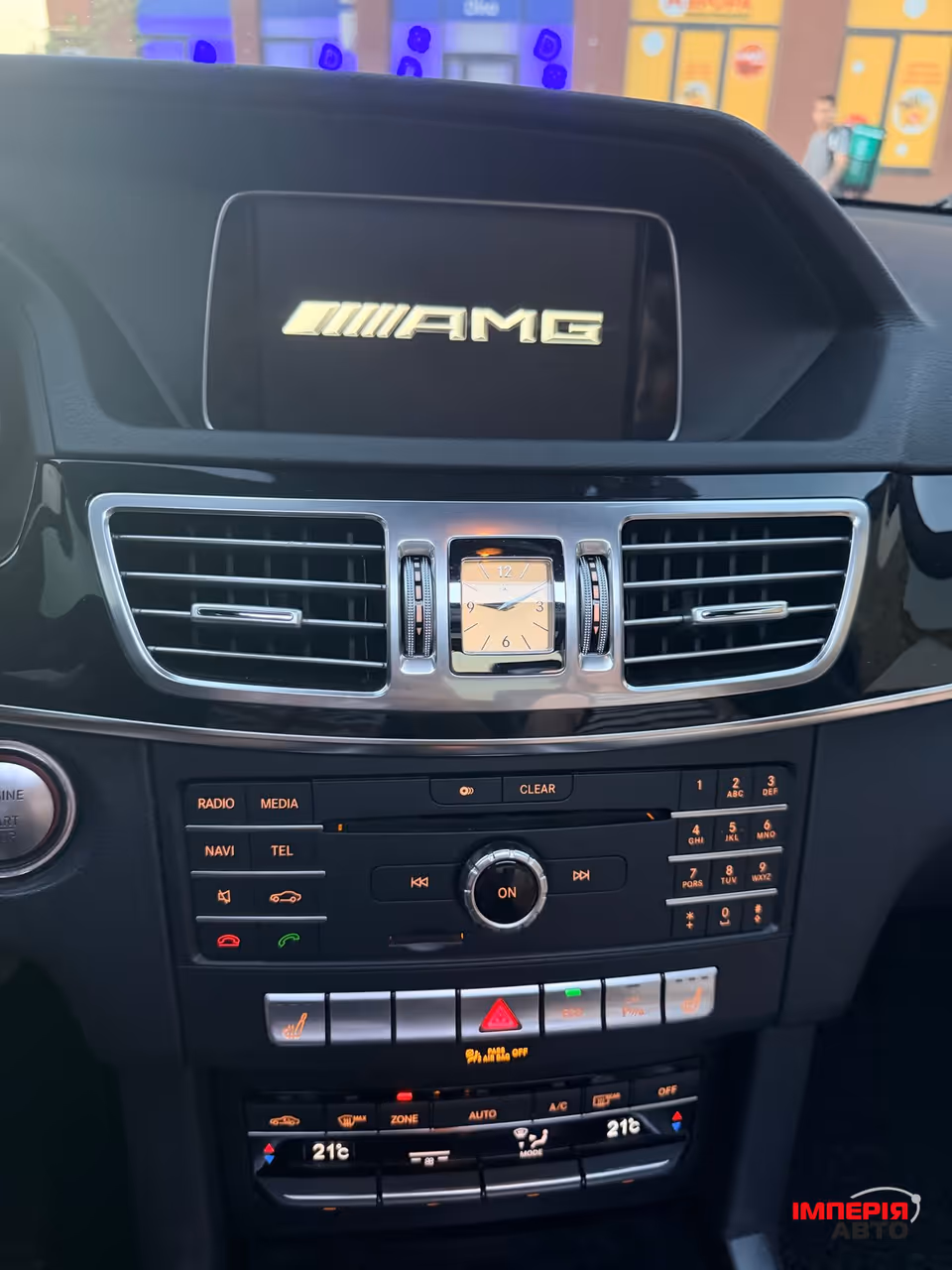 Mercedes-Benz E-Класс - фото 29